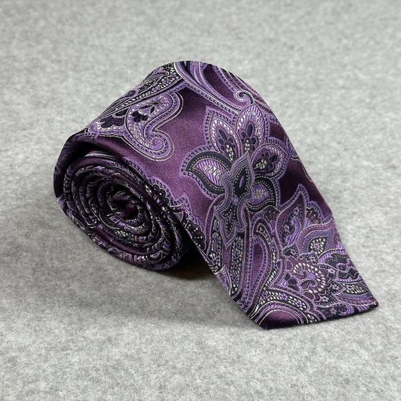 Nordstrom Other - Nordstrom Purple Paisley Jacquard Mens Silk Tie 61 x 3.25 Long USA